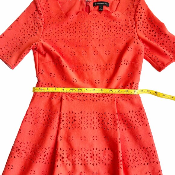 Banana Republic Laser Cut Fit and Flare Dress, Orange, Short Sleeve, Size 2P - Picture 6 of 12